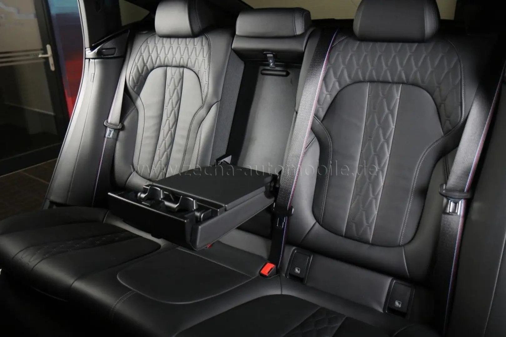 X6 M60 M-SportPRO.AHK.Panod.Standhzg.Sitzbel.Dri