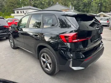 X1 23 i xDrive *PANO/LEDER/KAMERA*