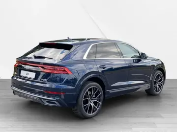 Audi Q8 50 TDI quattro S-Line+PANO+MATRIX+