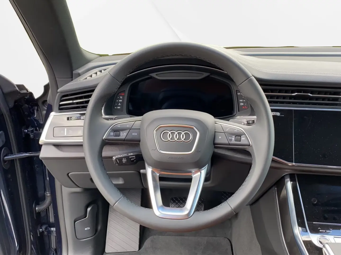Audi Q8 50 TDI quattro S-Line+PANO+MATRIX+