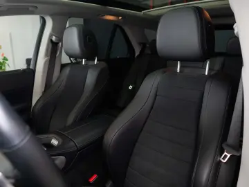 Mercedes-Benz GLE 300D