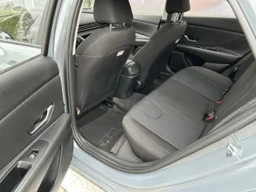 Hyundai Elantra 1.6 l 123 CP 6MT Classic