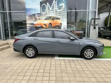 Hyundai Elantra 1.6 l 123 CP 6MT Classic