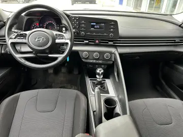 Hyundai Elantra 1.6 l 123 CP 6MT Classic