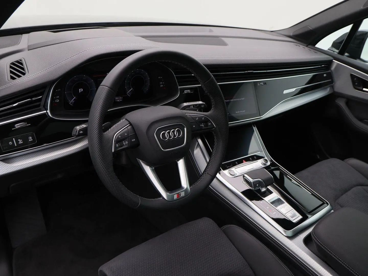 Q7 55 TFSi e 380 Pk quattro S-Line | Full LED |