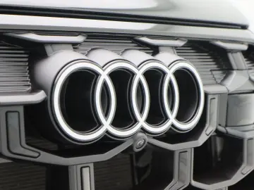 Q7 55 TFSi e 380 Pk quattro S-Line | Full LED |