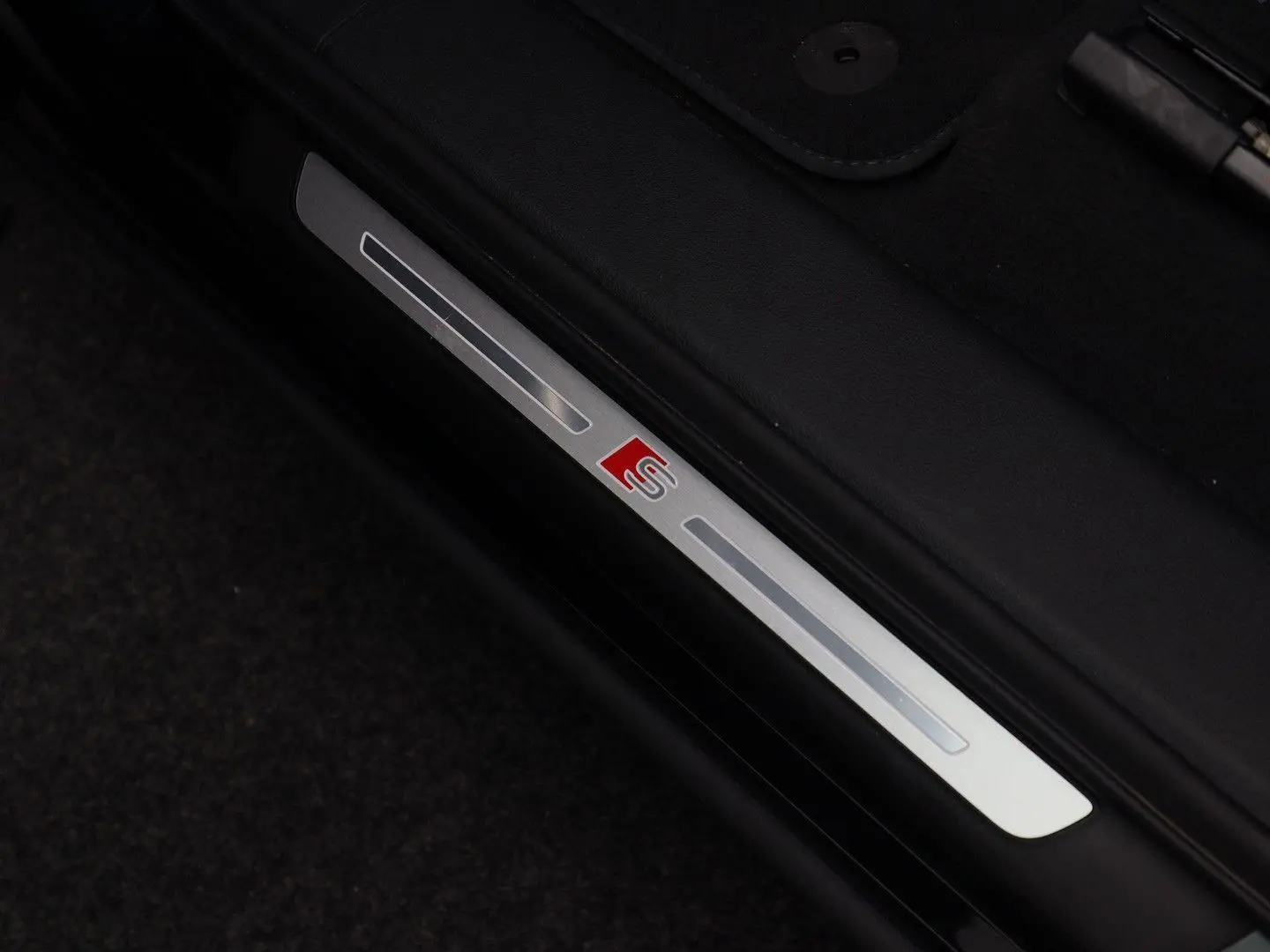 Q7 55 TFSi e 380 Pk quattro S-Line | Full LED |