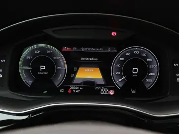 Q7 55 TFSi e 380 Pk quattro S-Line | Full LED |