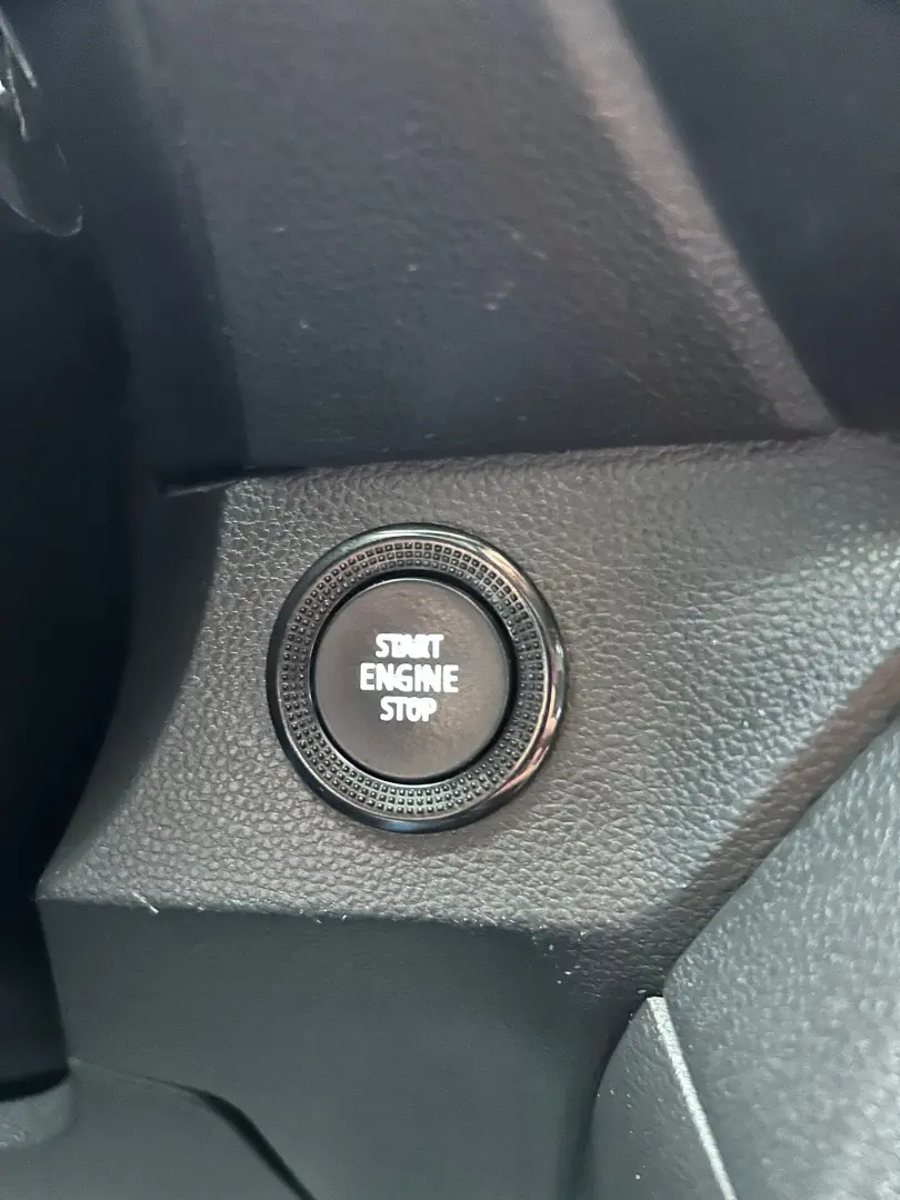 Dacia Logan TCe 90 Essential
