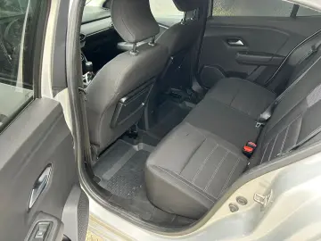 Dacia Logan TCe 90 Essential