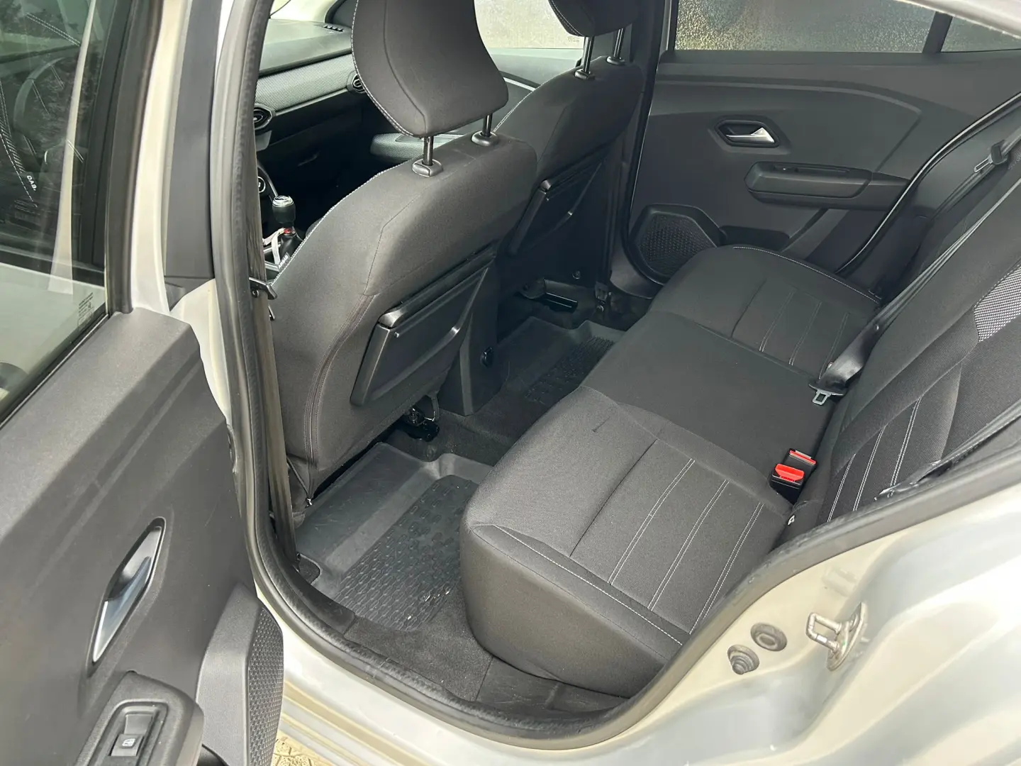 Dacia Logan TCe 90 Essential