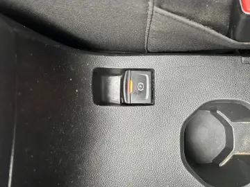 Dacia Logan TCe 90 Essential