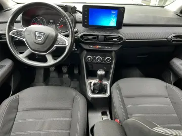 Dacia Logan TCe 90 Essential