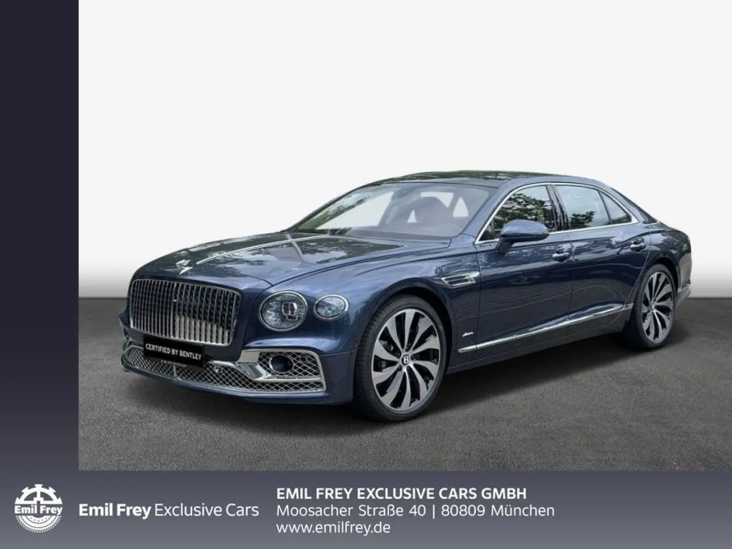 New Flying Spur V8 Azure