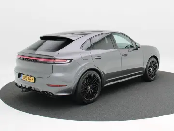Cayenne Coupé 3.0 E-Hybrid | Full LED | AHK | Bo
