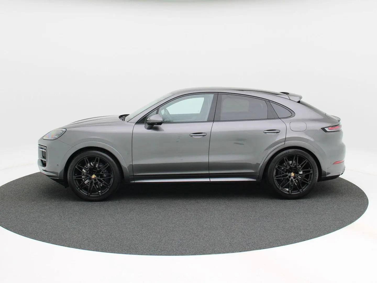 Cayenne Coupé 3.0 E-Hybrid | Full LED | AHK | Bo