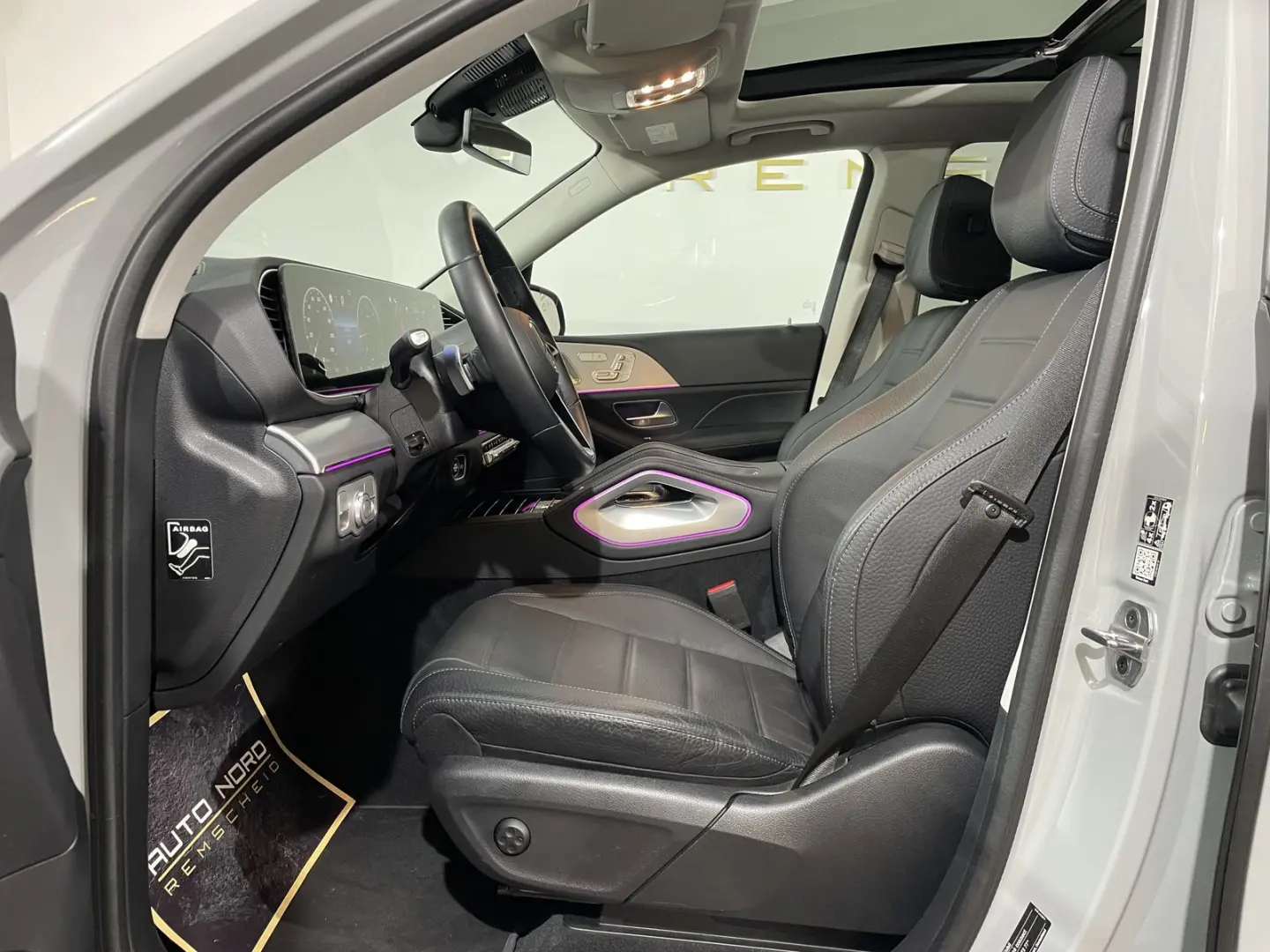 GLE 300 d 4Matic*AMG*Pano*360°*AHK*Night*MBUX*
