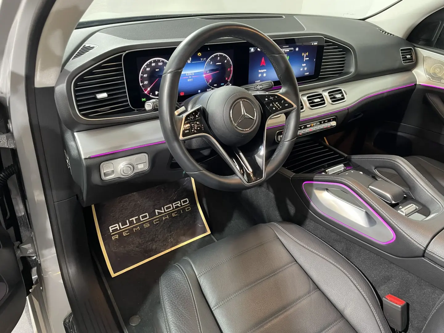 GLE 300 d 4Matic*AMG*Pano*360°*AHK*Night*MBUX*