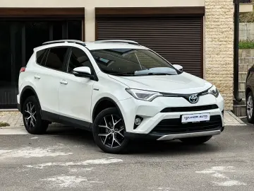 Toyota RAV4 2.5 4x2 Hybrid Style Selection