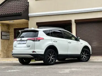 Toyota RAV4 2.5 4x2 Hybrid Style Selection