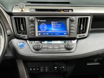 Toyota RAV4 2.5 4x2 Hybrid Style Selection