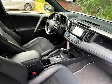 Toyota RAV4 2.5 4x2 Hybrid Style Selection