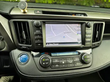 Toyota RAV4 2.5 4x2 Hybrid Style Selection