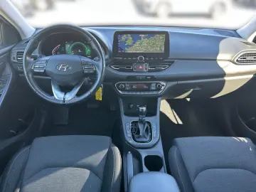 i30 Intro Edition Mild-Hybrid 1.5 T-GDI EU6d Nav