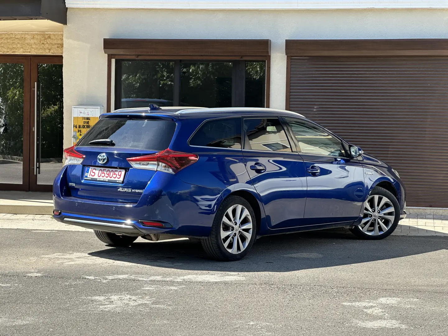 Toyota Auris 1.8 L VVT-i TS Hybrid Sol+
