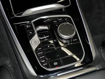 BMW X5 xDrive30d M Sport RFK NAVI LED DAB