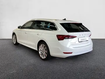 Octavia Combi Style 2,0 TDI DSG+KEYLESS+LED+ACC