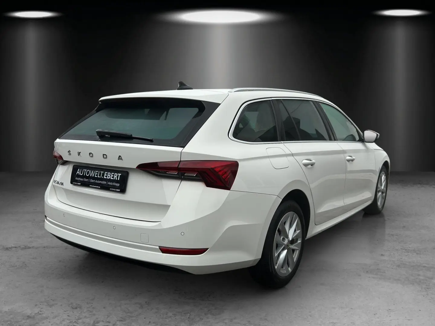 Octavia Combi 2.0 TDI DSG Style/HUD/ACC/CANTON/