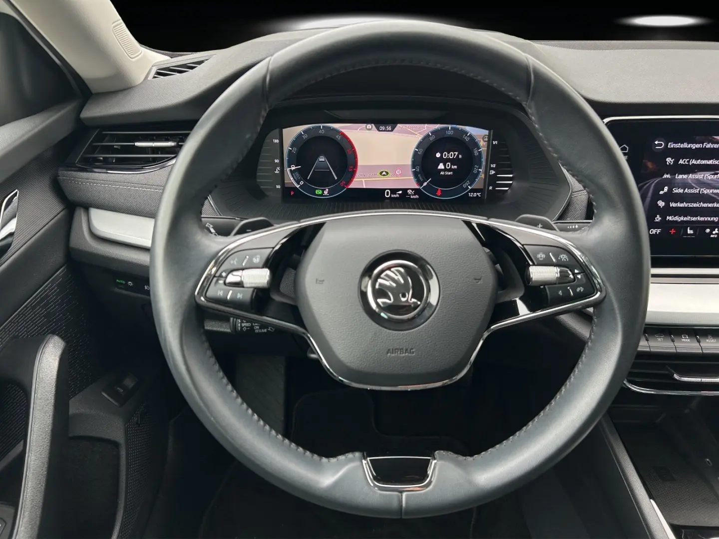 Octavia Combi 2.0 TDI DSG Style/HUD/ACC/CANTON/
