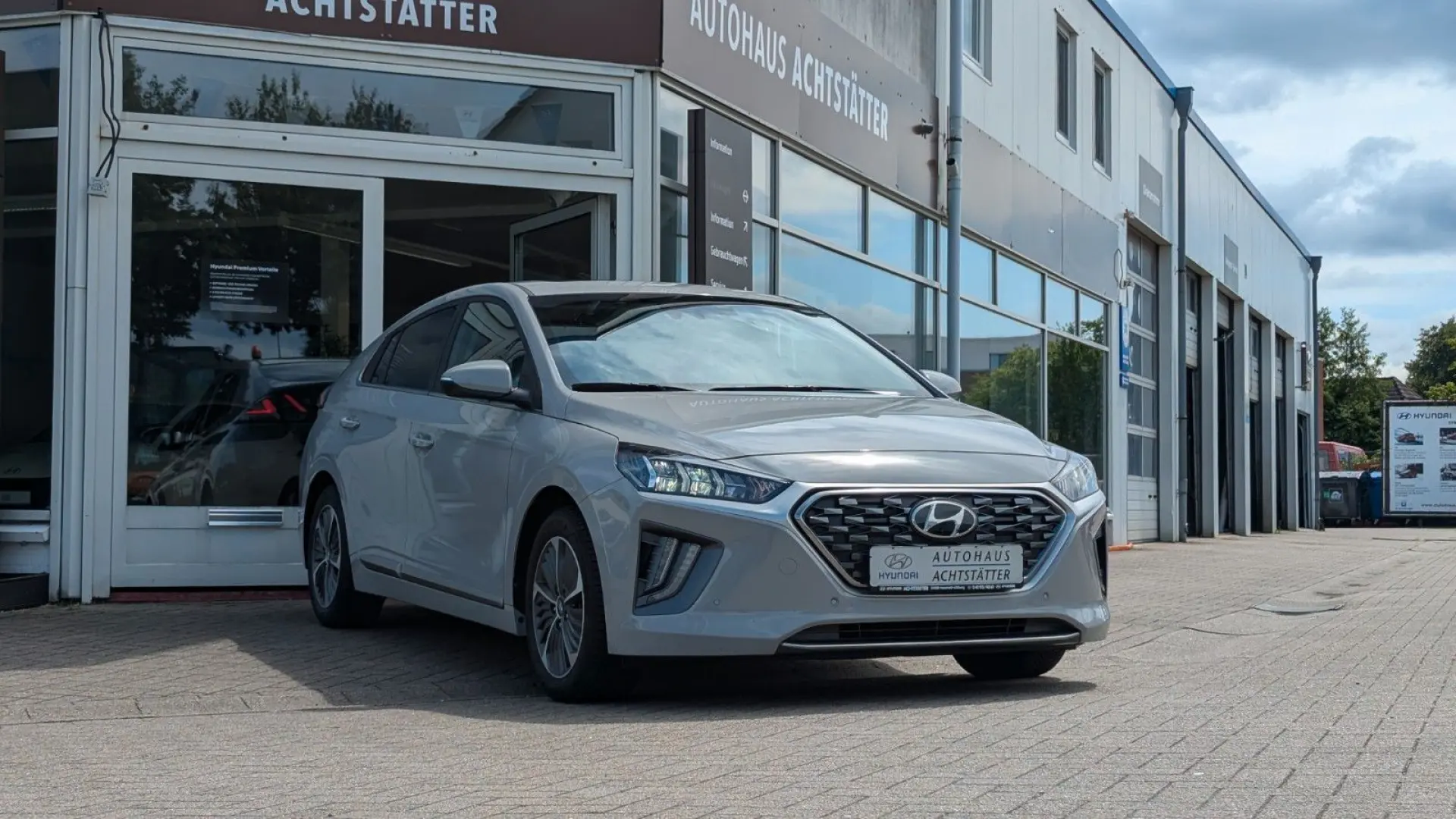 IONIQ 1.6l GDi PHEV Advantage (MJ22) DCT