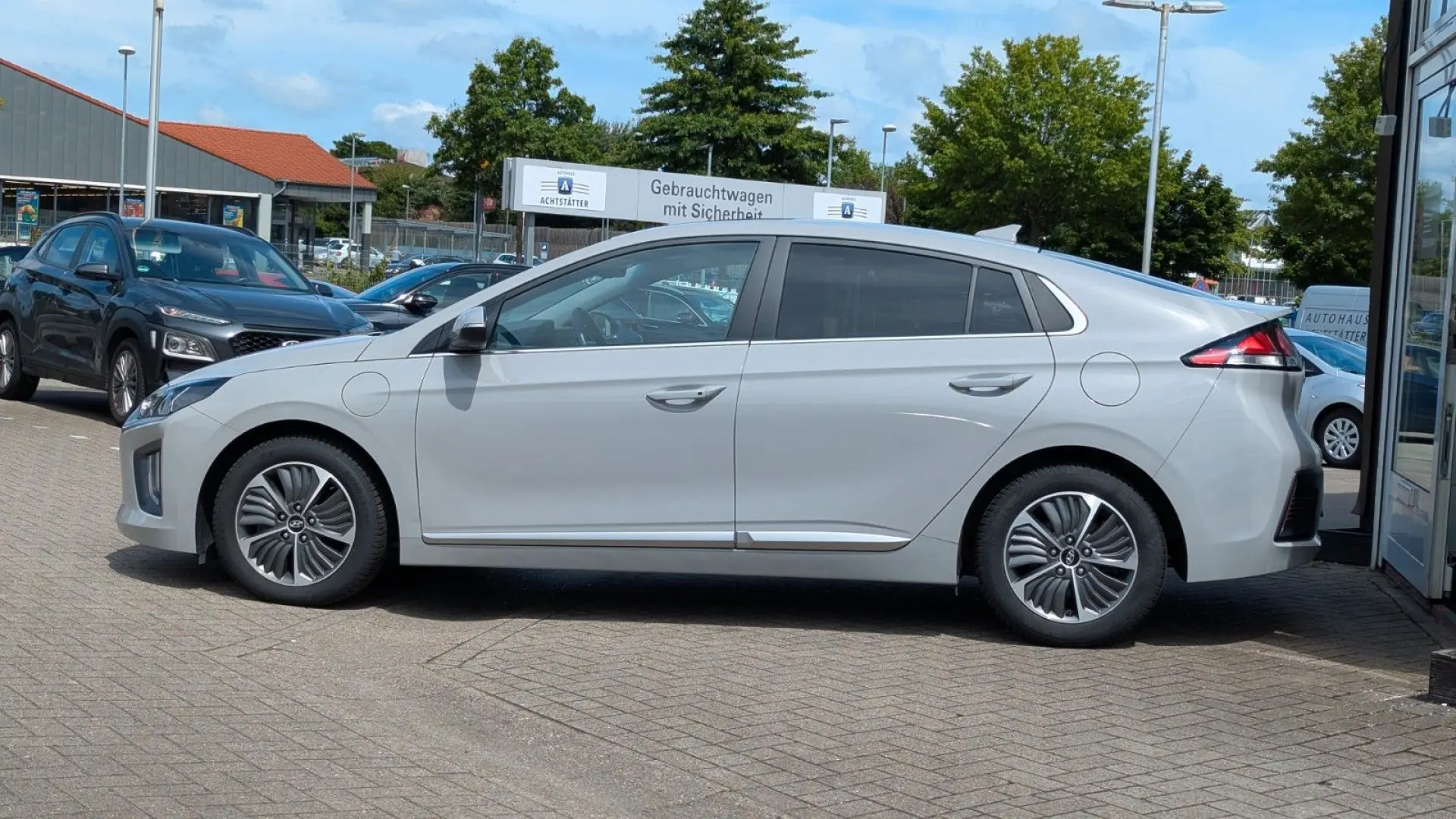IONIQ 1.6l GDi PHEV Advantage (MJ22) DCT
