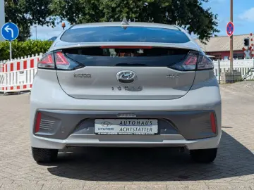 IONIQ 1.6l GDi PHEV Advantage (MJ22) DCT