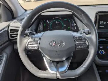 IONIQ 1.6l GDi PHEV Advantage (MJ22) DCT