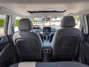 IONIQ 1.6l GDi PHEV Advantage (MJ22) DCT