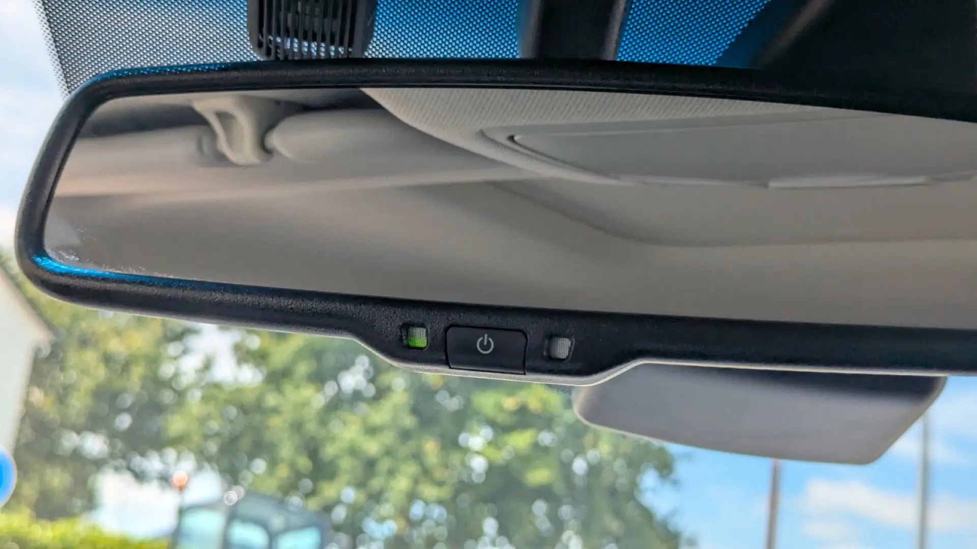 IONIQ 1.6l GDi PHEV Advantage (MJ22) DCT