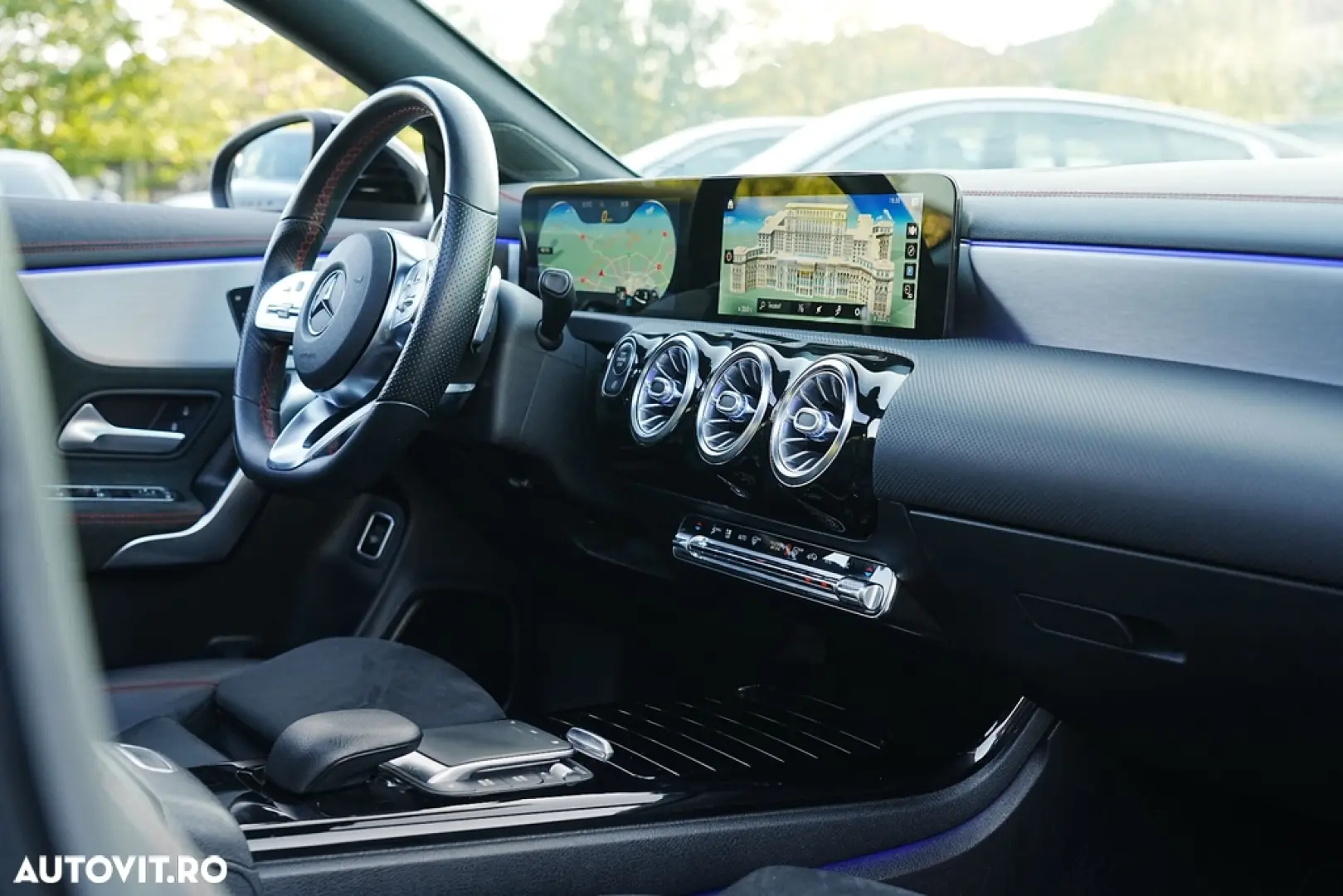 Mercedes-Benz CLA 180 7G-DCT AMG Line
