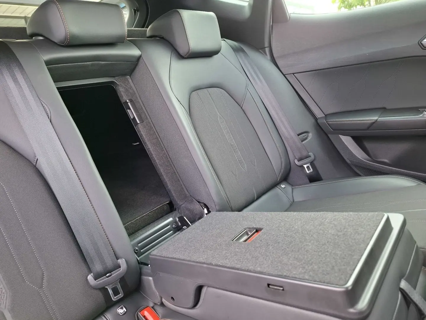 Formentor 1.4 e-Hybrid 150 kW (204 PS) DSG