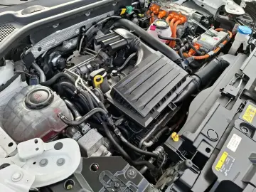 Formentor 1.4 e-Hybrid 150 kW (204 PS) DSG