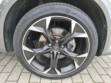 Formentor 1.4 e-Hybrid 150 kW (204 PS) DSG