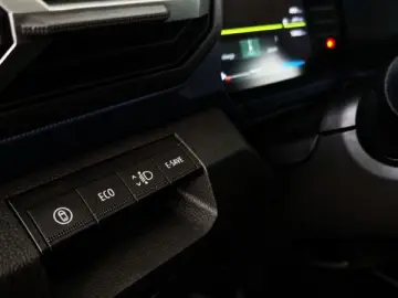 DACIA DUSTER 1.6 HEV 140 Journey