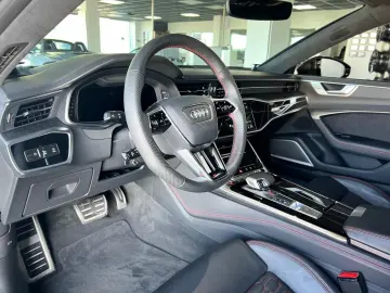 RS7 PERFORMANCE Keramik CARBON Nachtsicht B&O