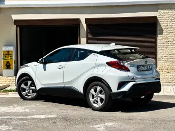 Toyota C-HR 1.8 HSD 4x2 CVT C-ult