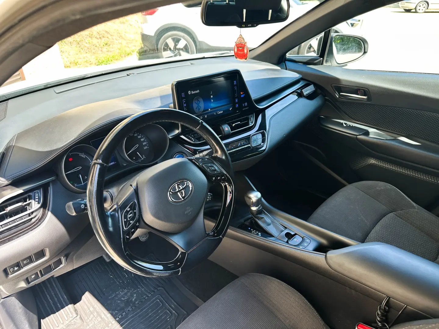 Toyota C-HR 1.8 HSD 4x2 CVT C-ult
