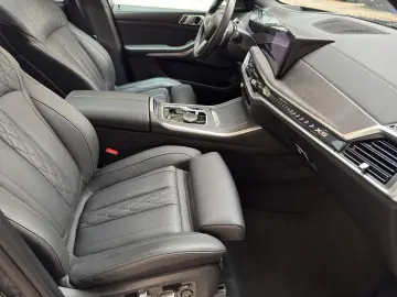 X5 xDrive50e M Sport
