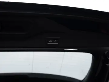 X5 xDrive 50e M-Sport