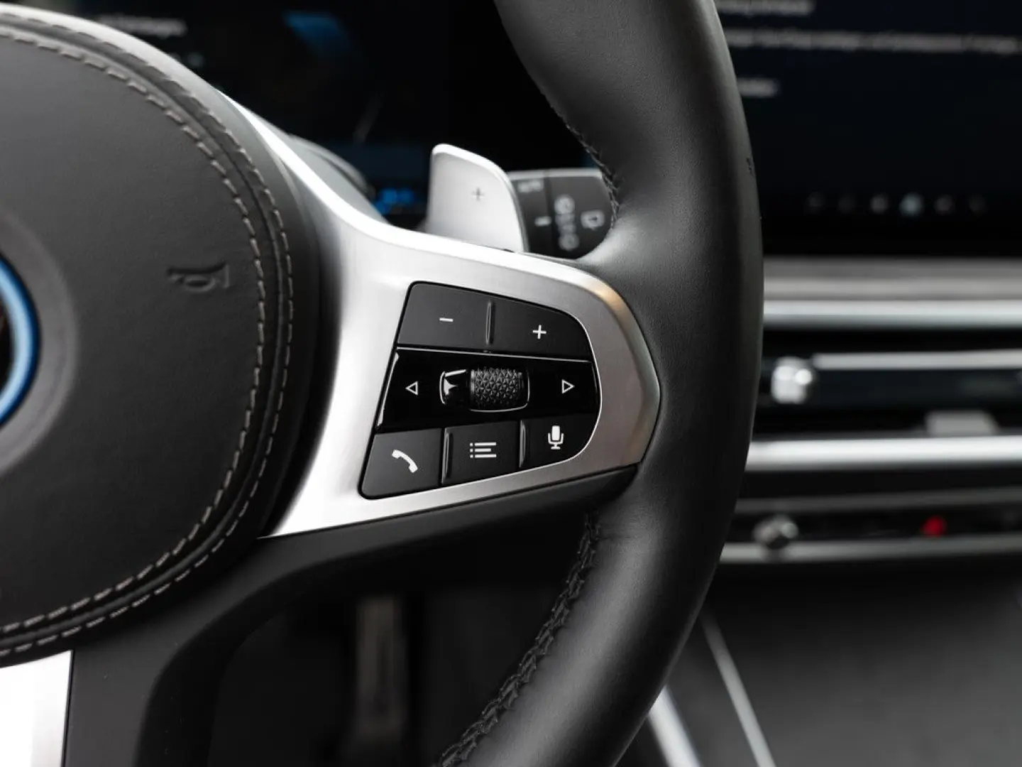 X5 xDrive 50e M-Sport